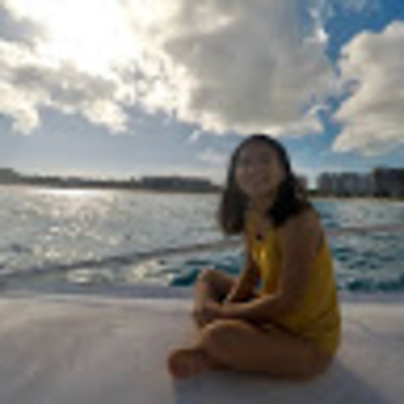 Meet your Posher, Xenia - Picture 1 of 1